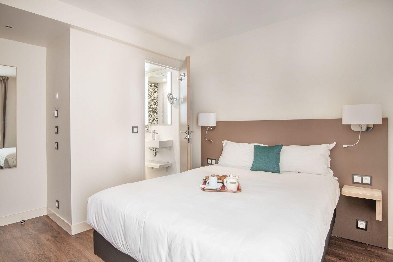 Courcelles Mederic Hotel Париж Екстериор снимка