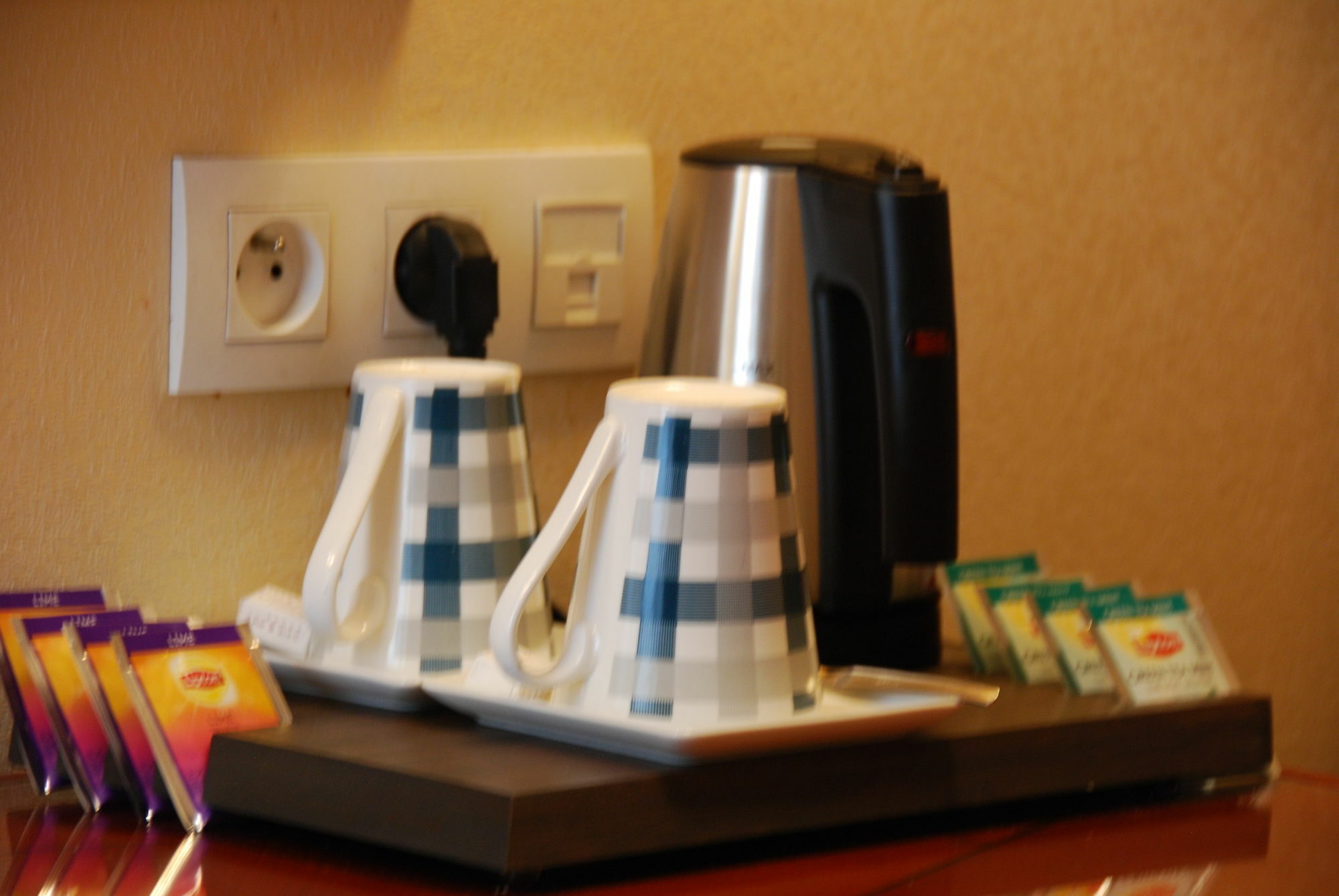 Courcelles Mederic Hotel Париж Екстериор снимка