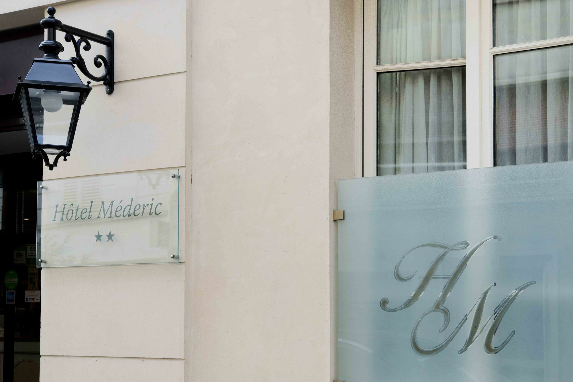 Courcelles Mederic Hotel Париж Екстериор снимка