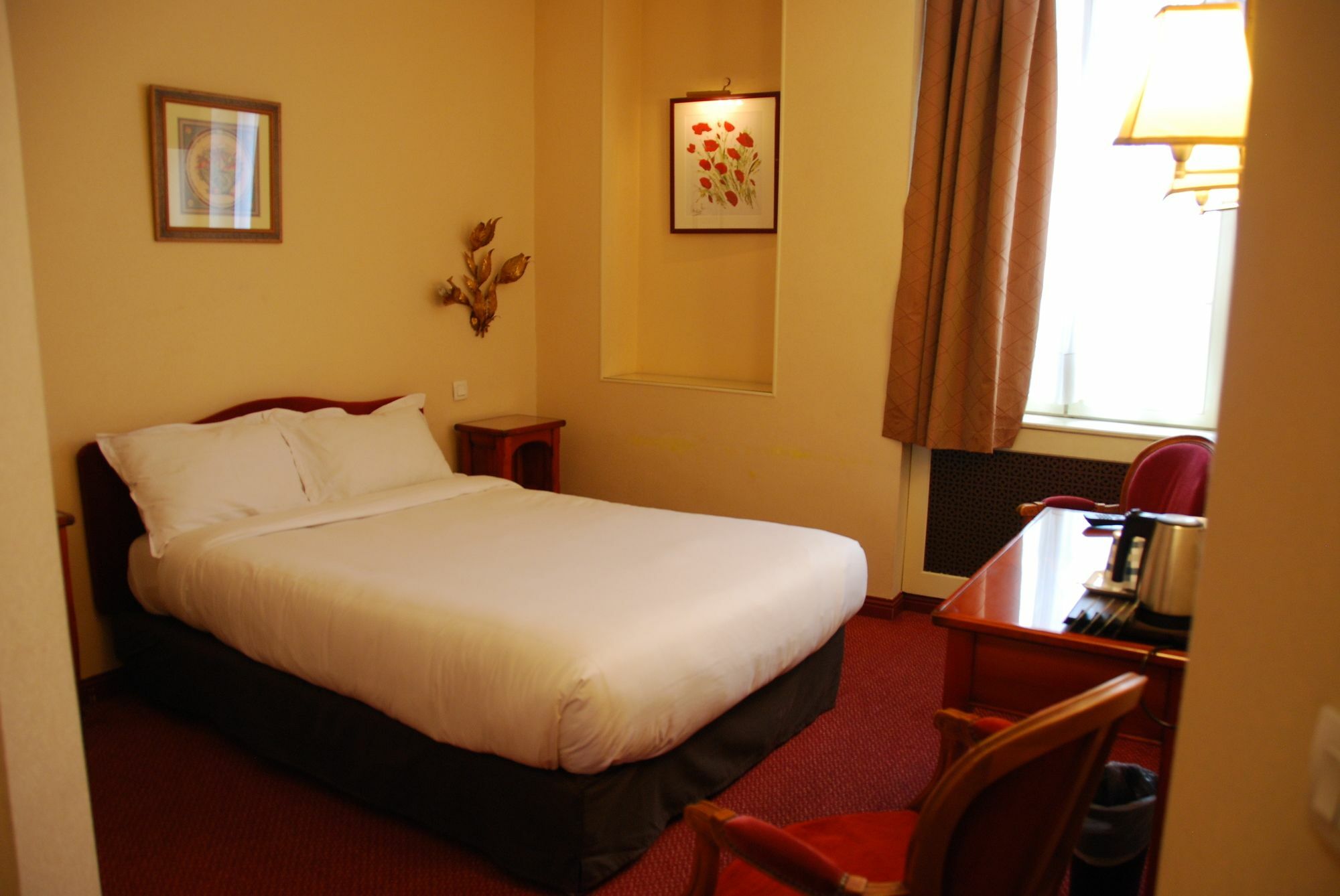 Courcelles Mederic Hotel Париж Екстериор снимка